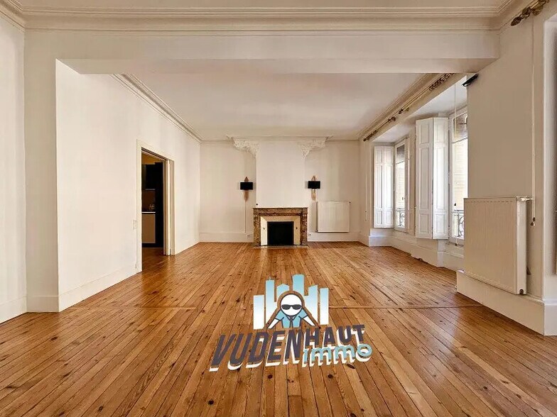 Bureau dans Toulouse à louer - Photo de l’immeuble – Image 1 sur 9