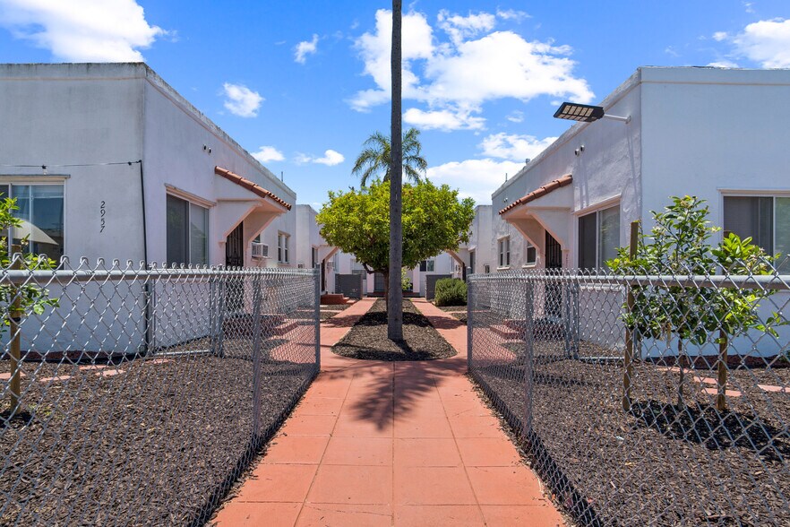 2949-2957 Kalmia St, San Diego, CA à vendre - Photo de l’immeuble – Image 2 sur 39