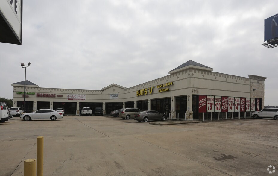 3711-3715 Highway 6 S, Houston, TX à louer - Photo principale – Image 1 sur 1