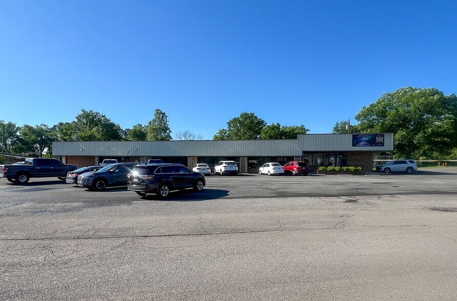 449 Ingram St, Clinton, AR à vendre - Photo de l’immeuble – Image 2 sur 8