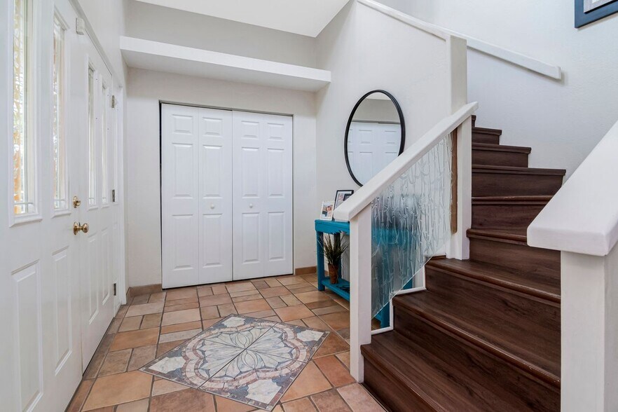 10532 67th Ave, Seminole, FL à vendre - Photo intérieure – Image 2 sur 39