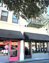 927 E New Haven Ave, Melbourne, FL à louer Photo de l’immeuble– Image 1 sur 9