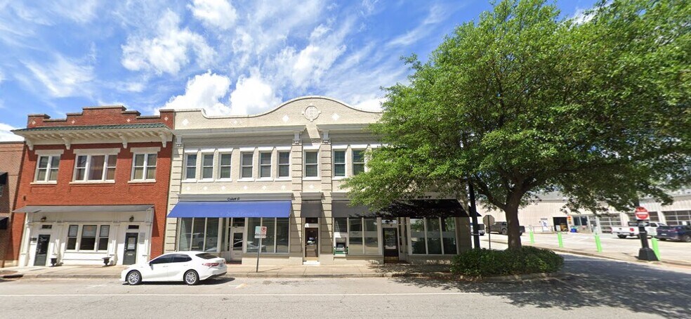 217-219 E Washington St, Greenville, SC à louer - Photo de l’immeuble – Image 1 sur 17