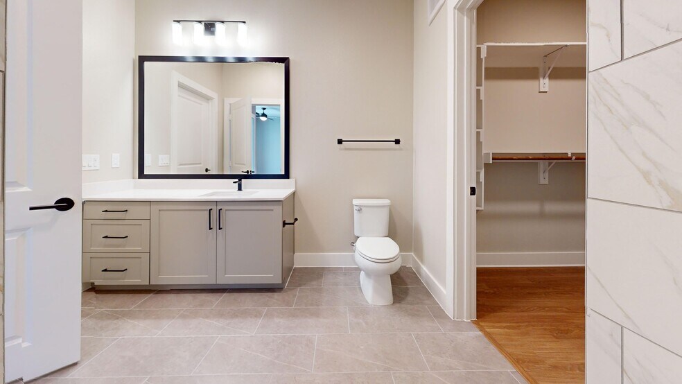 2300 Aldrich St, Austin, TX à vendre - Photo de l’immeuble – Image 3 sur 49