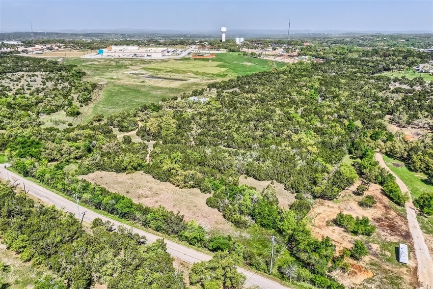 10910 Kit Carson Dr, Austin, TX à vendre - Photo de l’immeuble – Image 1 sur 12