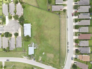 Plus de détails pour 5807 Ross Rd, Del Valle, TX - Terrain à vendre