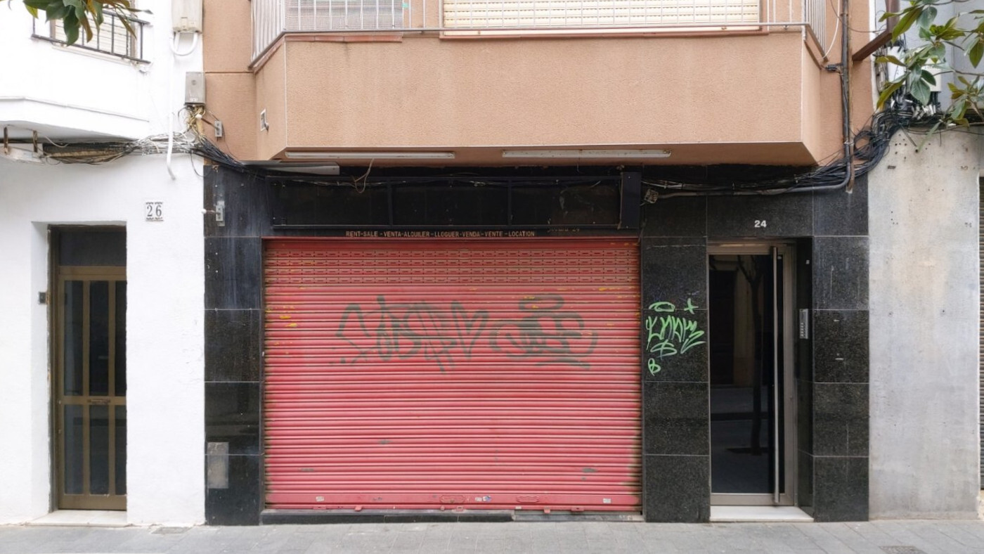 Local commercial dans Calella, Barcelona à louer Plan d’étage– Image 1 sur 6