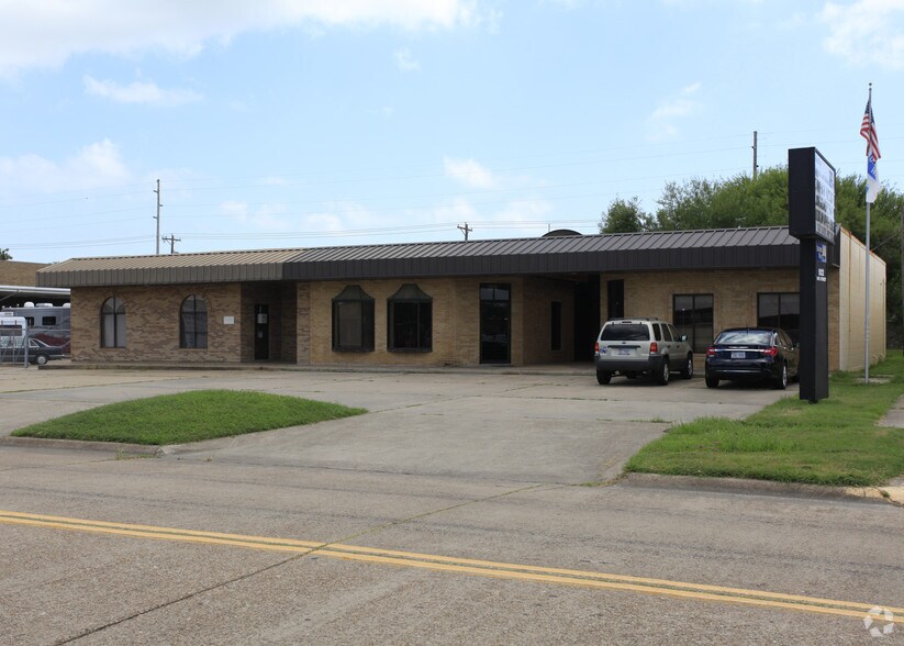 926 14th St N, Texas City, TX à vendre - Photo de l’immeuble – Image 2 sur 24