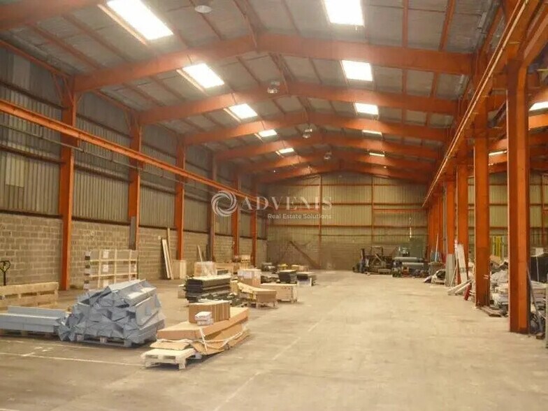 Industriel/Logistique dans SAINT-OUEN-L'AUMONE à louer - Photo de l’immeuble – Image 3 sur 8
