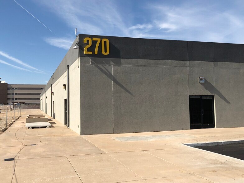 1300 S Litchfield Rd, Goodyear, AZ à louer - Photo de l’immeuble – Image 2 sur 5