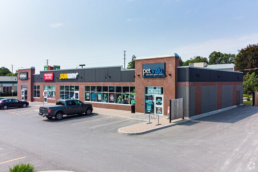 5913 Perth St, Ottawa, ON à louer - Photo de l’immeuble – Image 3 sur 3
