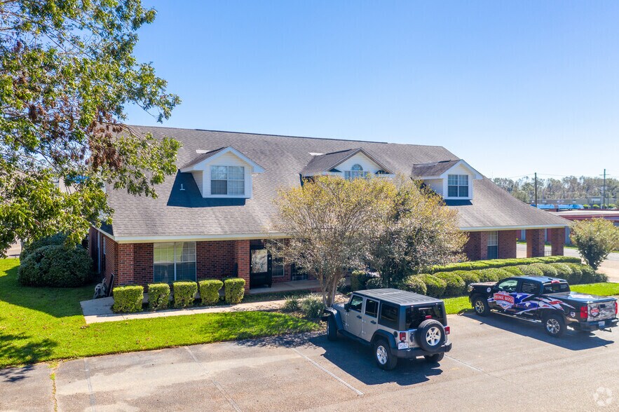 150 W Section Ave, Foley, AL à louer - Photo de l’immeuble – Image 2 sur 5
