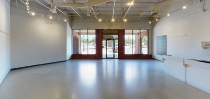 4204-4210 82nd St, Lubbock, TX à louer Photo intérieure– Image 1 sur 4