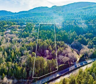 Plus de détails pour 8293 Island Hwy N, Lantzville, BC - Terrain à vendre