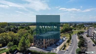 Route De L'Aerodrome, Avignon, VAU - Vue aérienne  vue de carte - Image1