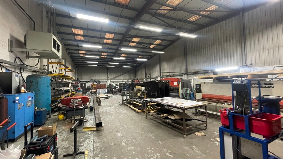 Unit 3, 20a Hawkes Drive, Heathcote Industrial Estate, Warwick à vendre - Photo de l’immeuble – Image 2 sur 8