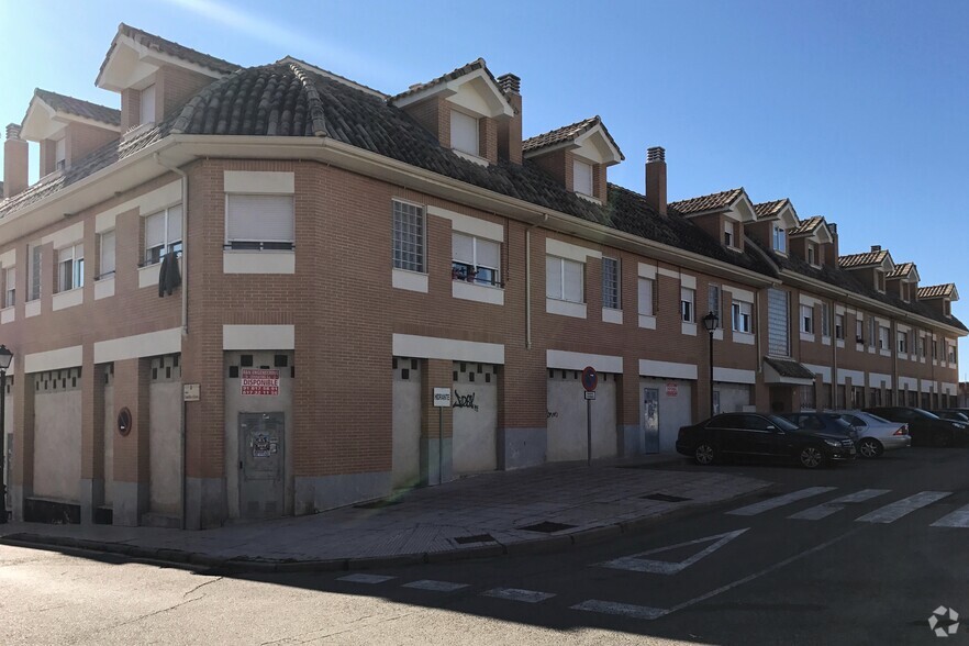 Calle de Cataluña, 12, Serranillos del Valle, Madrid à vendre - Photo principale – Image 1 sur 2
