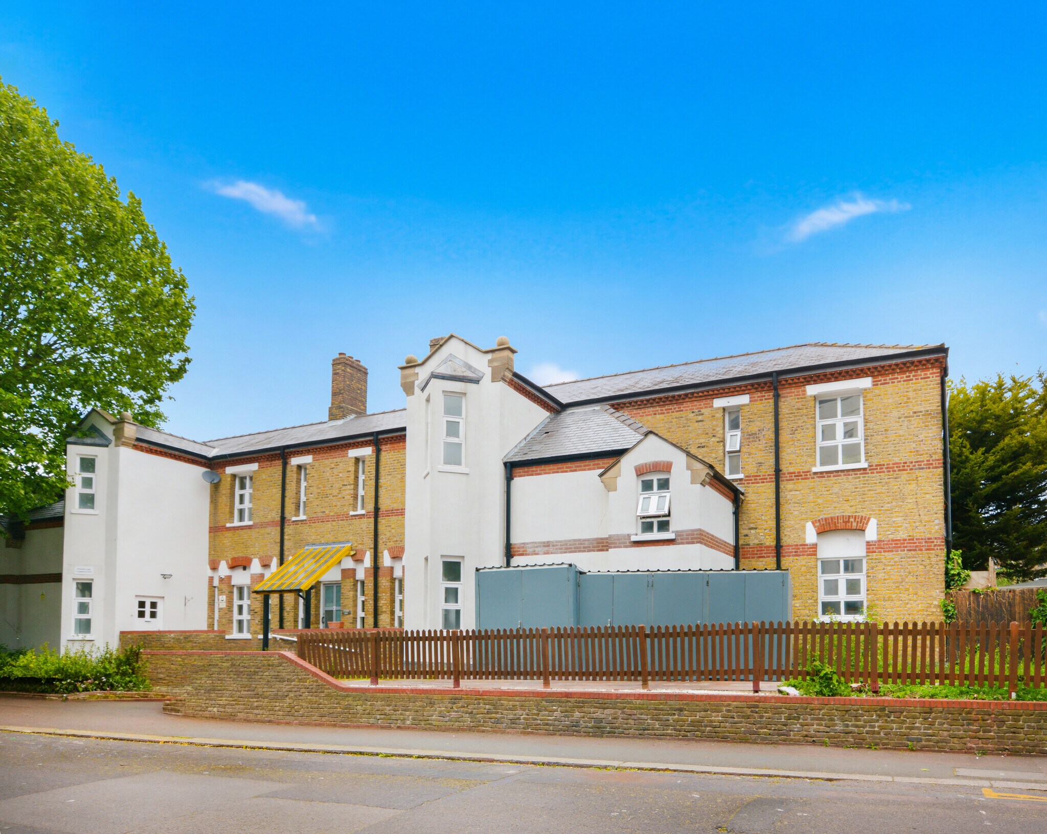 7 Langthorne Rd, Londres à vendre Photo de l’immeuble– Image 1 sur 11