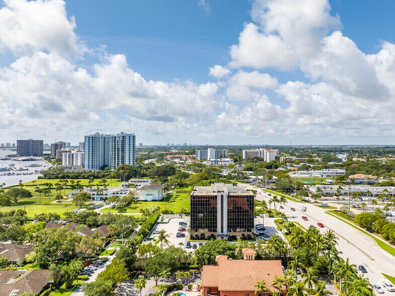 11300 US Highway 1, Palm Beach Gardens, FL à louer - Photo de l’immeuble – Image 2 sur 26