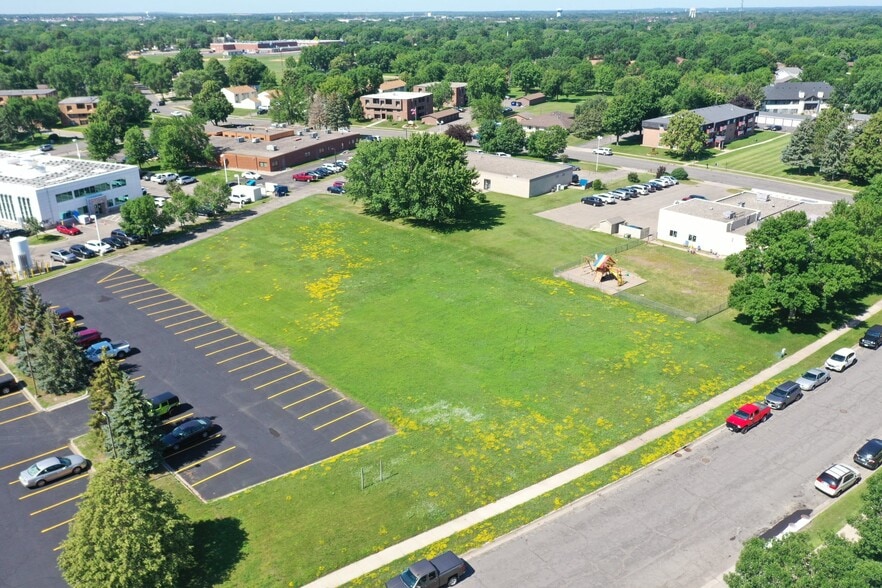 2030 Stearns Way, Saint Cloud, MN à vendre - Aérien – Image 2 sur 4