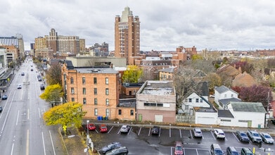 20 Windsor St, Rochester, NY - VUE AÉRIENNE vue de carte - Image1