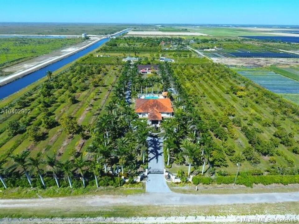 31112 SW 228th Ave, Homestead, FL à vendre Photo principale– Image 1 sur 9
