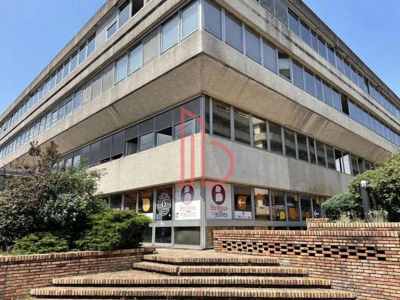 Bureau dans Bordeaux à louer - Photo de l’immeuble – Image 1 sur 5