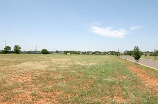 Plus de détails pour 3501 S Broadway St, Moore, OK - Terrain à vendre
