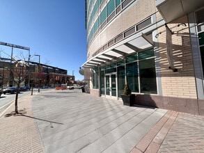 511 W Pratt St, Baltimore, MD à louer Photo de l’immeuble– Image 2 sur 3