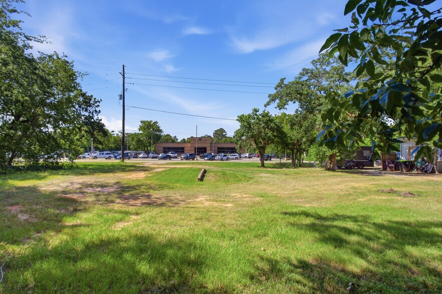 802 Goodson Rd, Magnolia, TX à vendre - Autre – Image 2 sur 5