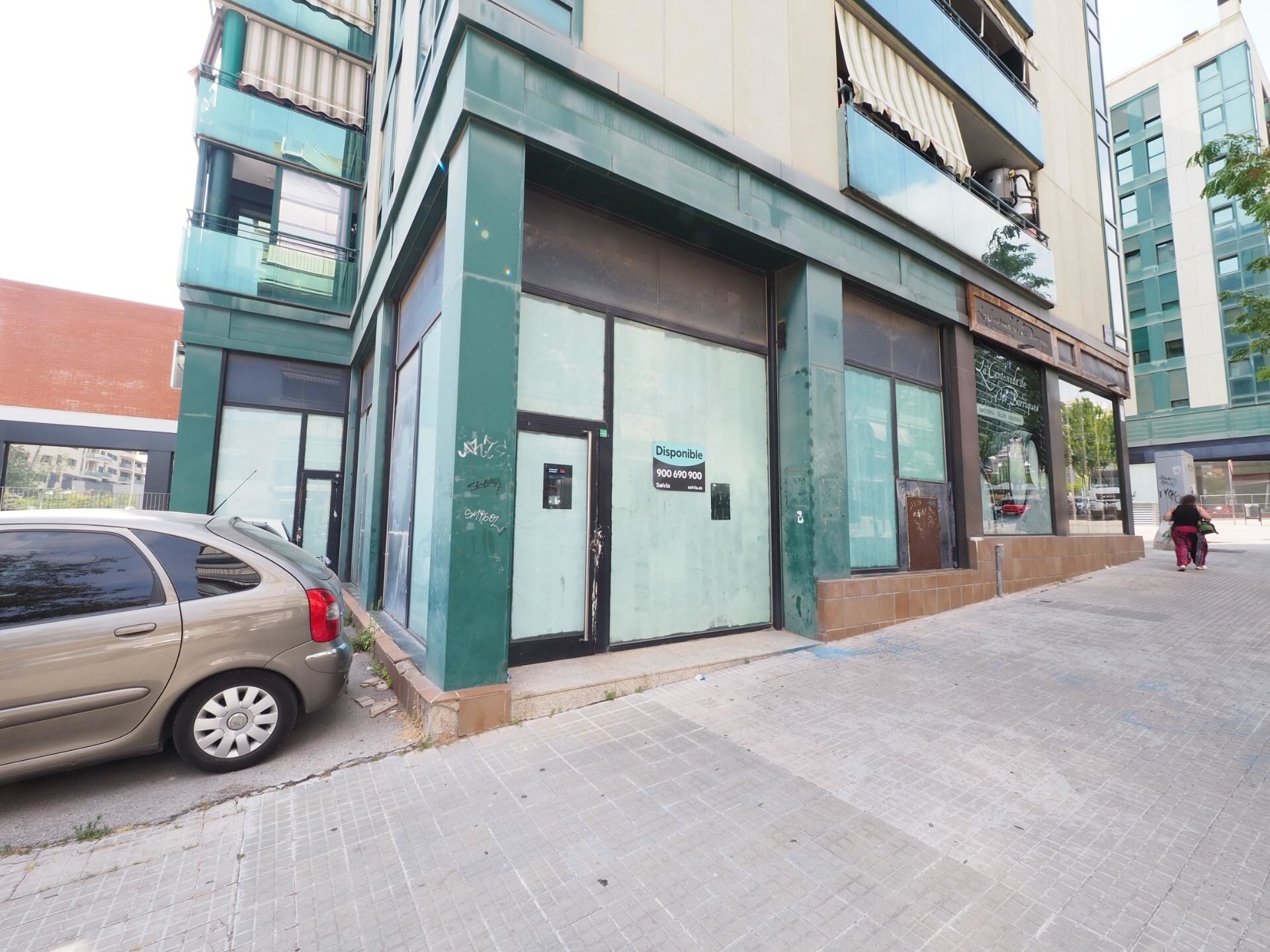 Immeuble residentiel dans Terrassa, Barcelona à vendre Photo de l’immeuble– Image 1 sur 3