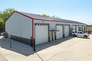 Plus de détails pour 308 W State Highway 152, Mustang, OK - Local d’activités à vendre