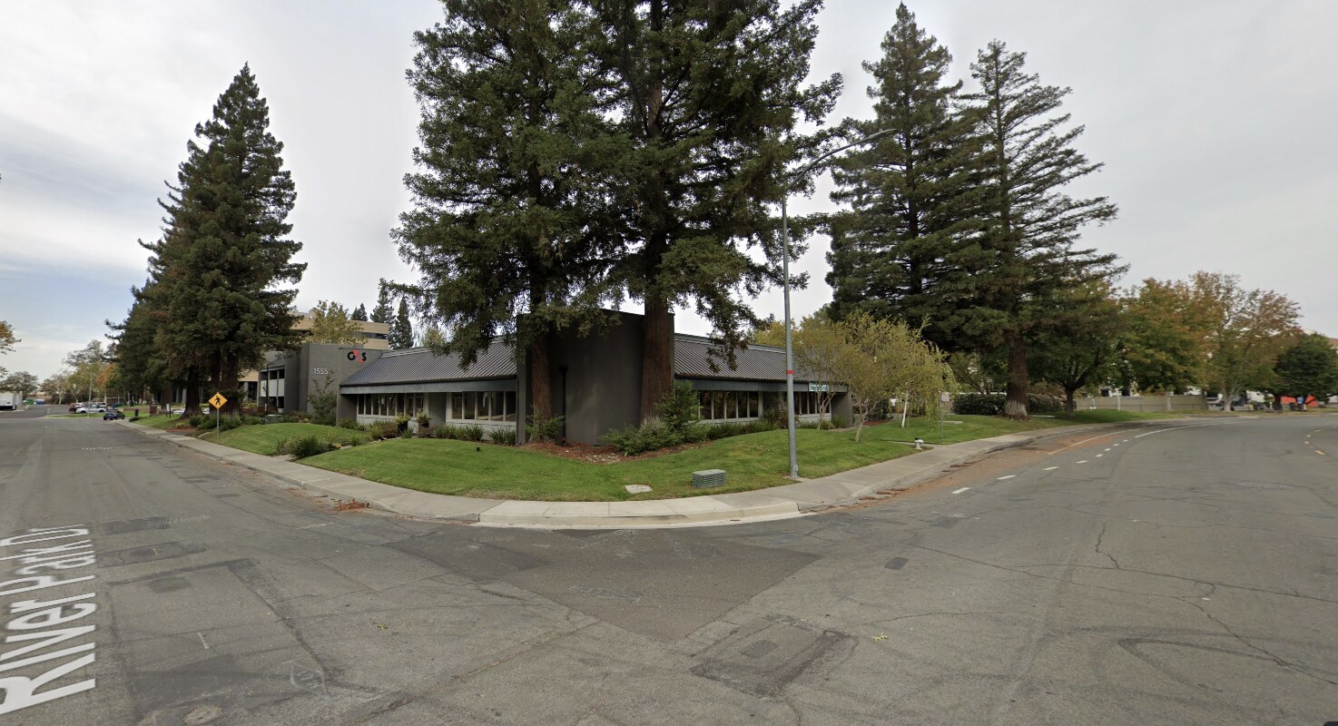 1565 River Park Dr, Sacramento, CA à vendre Photo principale– Image 1 sur 2