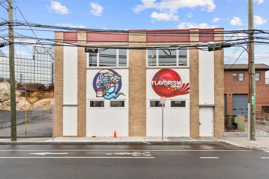 207 Greenwich Ave, Stamford, CT à vendre - Photo de l’immeuble – Image 3 sur 33