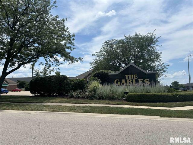 2924 Plaza Dr, Springfield, IL à louer Aérien– Image 1 sur 8