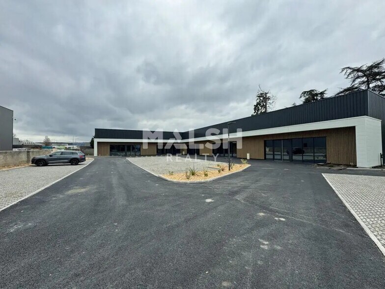Local d’activités dans Andrézieux-Bouthéon à louer - Photo de l’immeuble – Image 3 sur 4