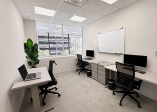 1180 S Beverly Dr, Los Angeles, CA à louer Photo intérieure– Image 1 sur 2