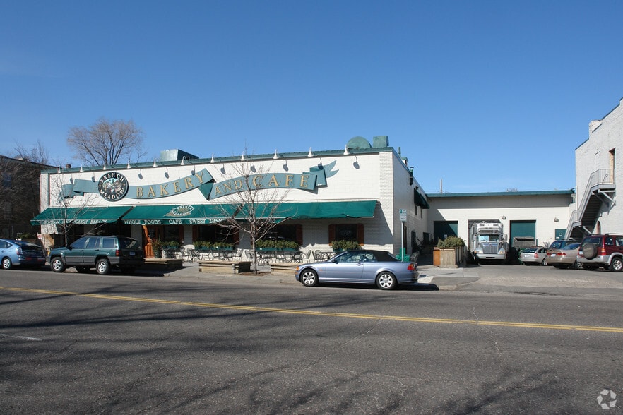 2610 S Lyndale Ave S, Minneapolis, MN à vendre - Photo de l’immeuble – Image 2 sur 3