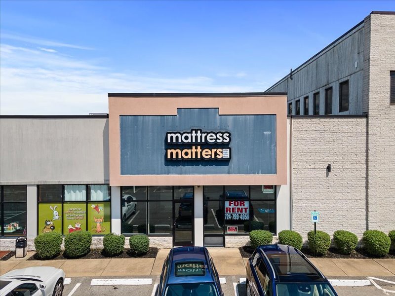 8001 Rowan Rd, Cranberry Township, PA à louer Autre– Image 1 sur 1