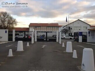 Plus de détails pour Industriel/Logistique à louer