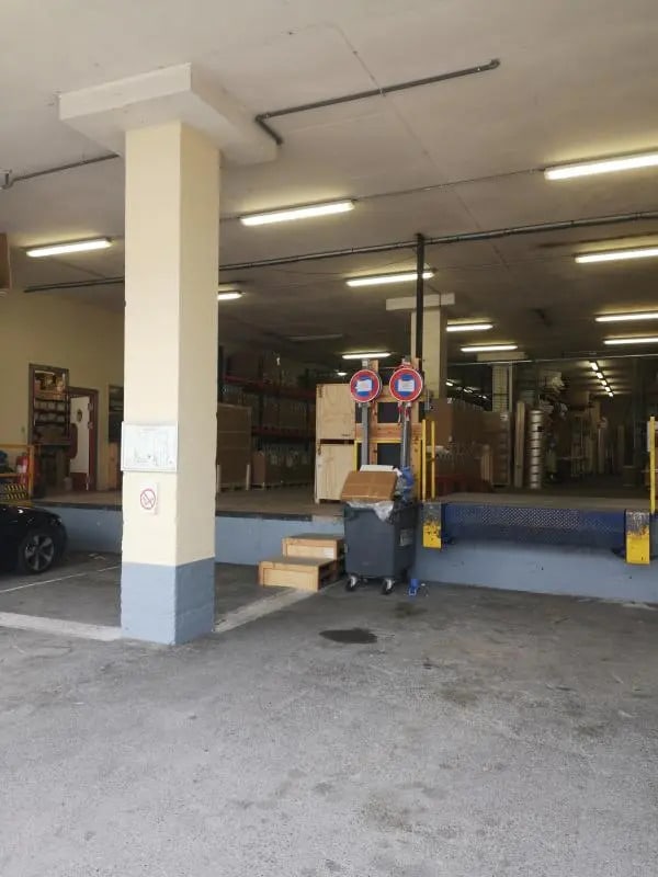 Plus de détails pour Industriel/Logistique à louer