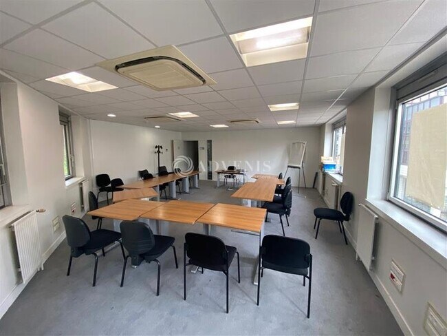 Plus de détails pour Bureau à louer