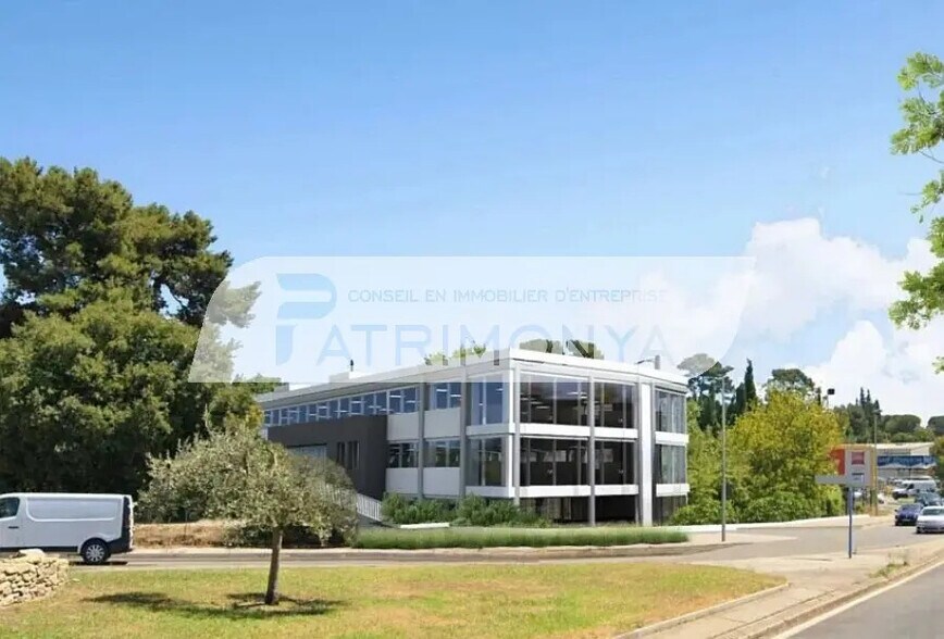 Bureau dans Marseille à louer - Photo de l’immeuble – Image 2 sur 8