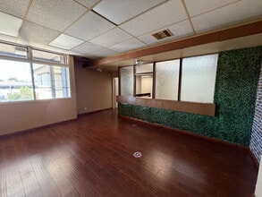 420 W Acacia St, Stockton, CA à vendre Photo intérieure– Image 2 sur 6