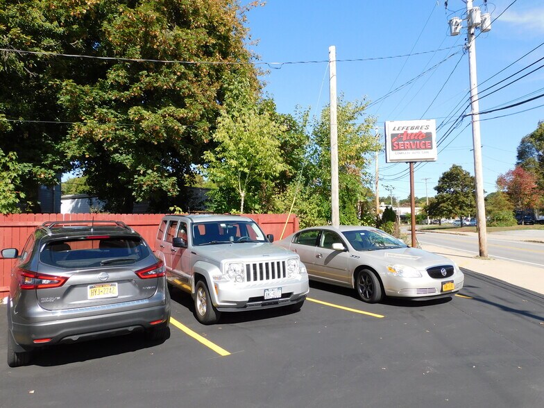 40 Stone Rd, Greece, NY à vendre - Photo de l’immeuble – Image 3 sur 20