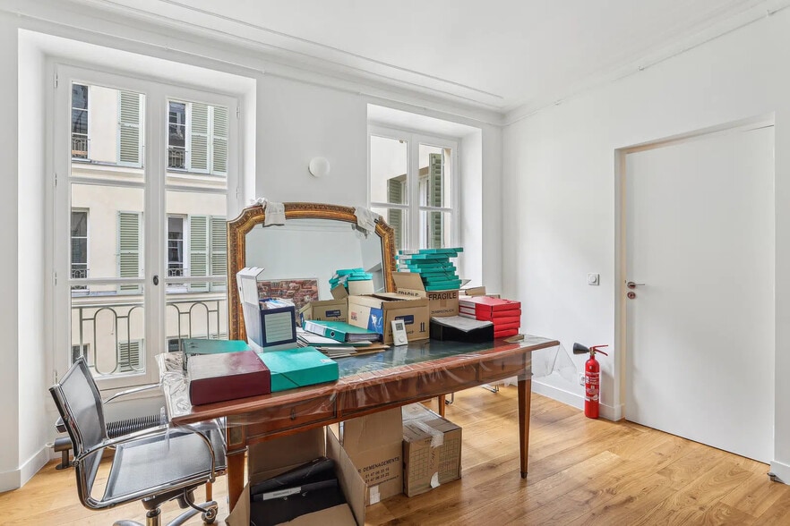 Bureau dans Paris à vendre - Photo de l’immeuble – Image 3 sur 14