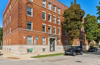 Plus de détails pour 805 N 22nd St, Milwaukee, WI - Logement à vendre