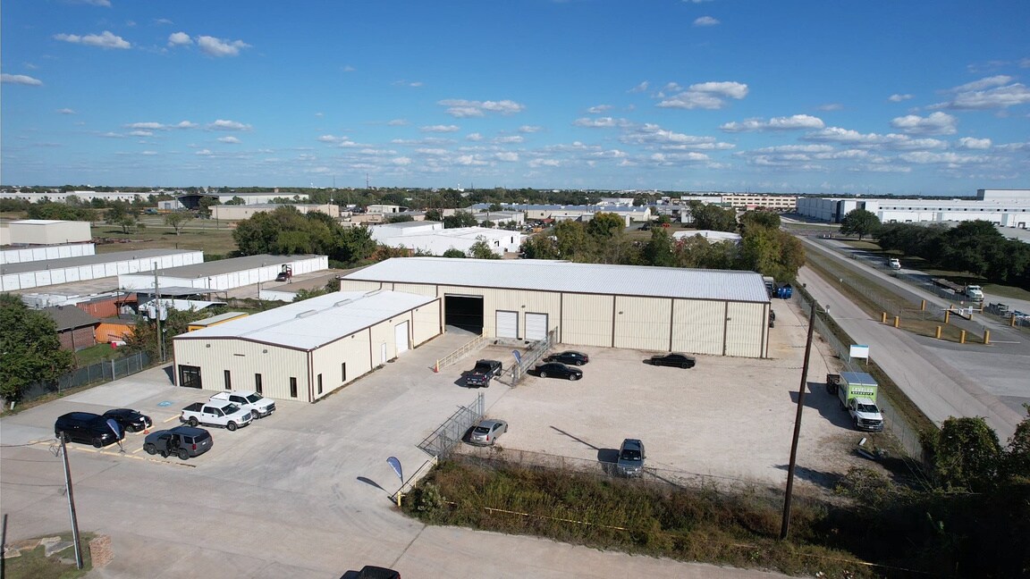 6422 Calle Lozano Dr, Houston, TX à louer Photo principale– Image 1 sur 6