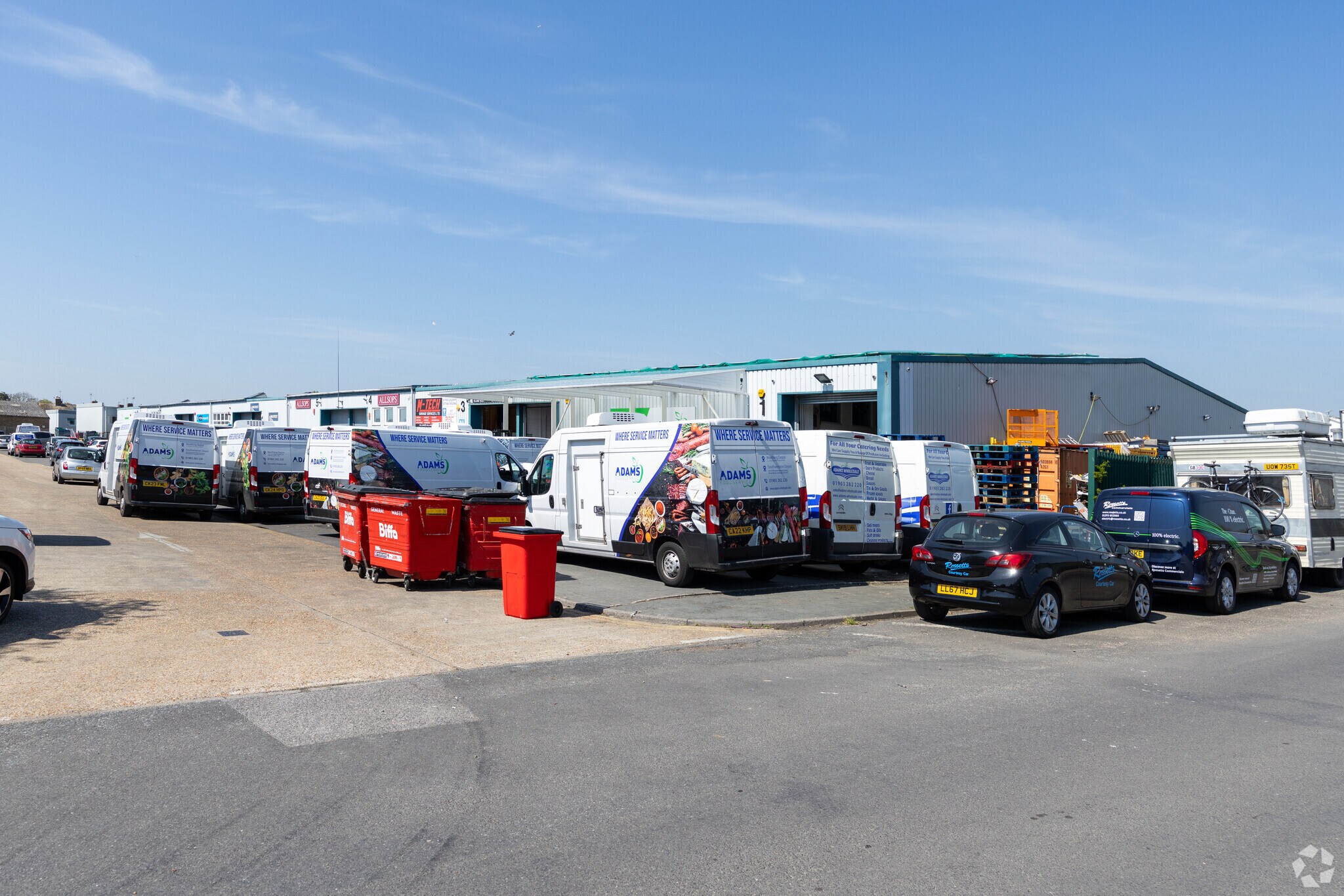 Meadow Rd, Worthing à louer Photo principale– Image 1 sur 5