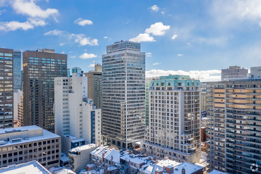 1115 Rue Sherbrooke O, Montréal, QC à louer - Photo principale – Image 1 sur 4
